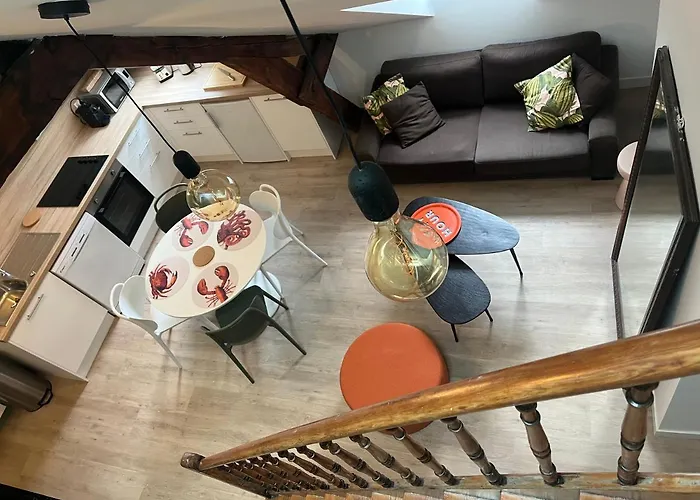 Duplex Refait A Neuf