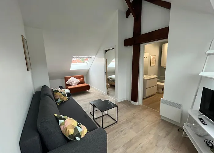 Duplex Refait A Neuf